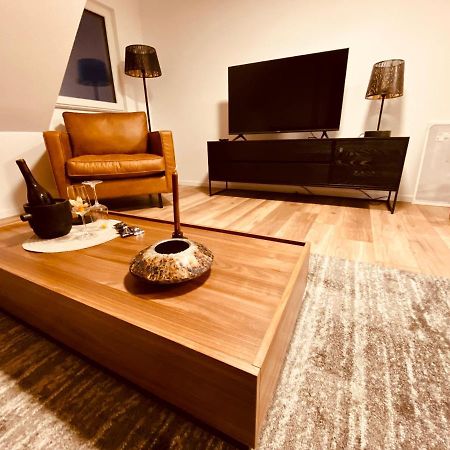 Home Again Studios Rutesheim Bagian luar foto
