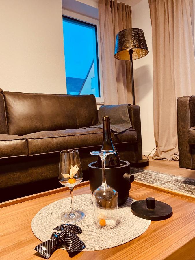Home Again Studios Rutesheim Bagian luar foto